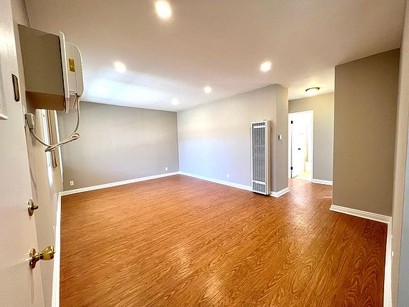 5th image of 2310 Mira Vista Ave APT 15