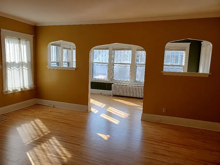 1312 Douglas Ave #1 — Photo 3
