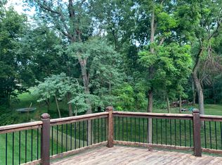 1229 SW Creekside Dr, Lees Summit, MO 64081