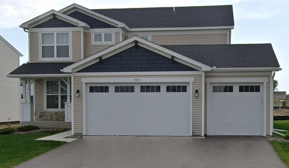 1912 Arbor Ln