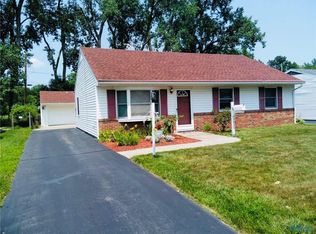3436 Forest Grove Dr, Toledo, OH 43623