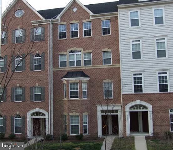 1st image of 2627 Eastbourne Dr #287