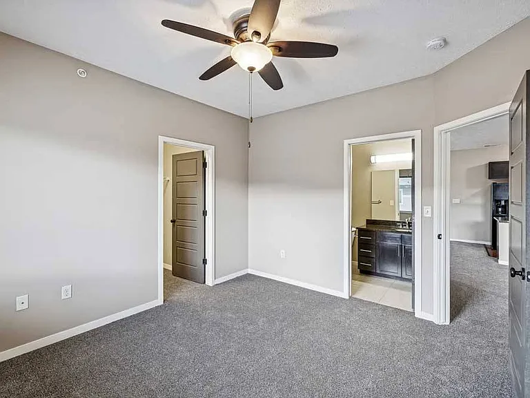 North Pointe Villas — Photo 248