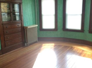 17 Washington Ave, Enfield, CT 06082