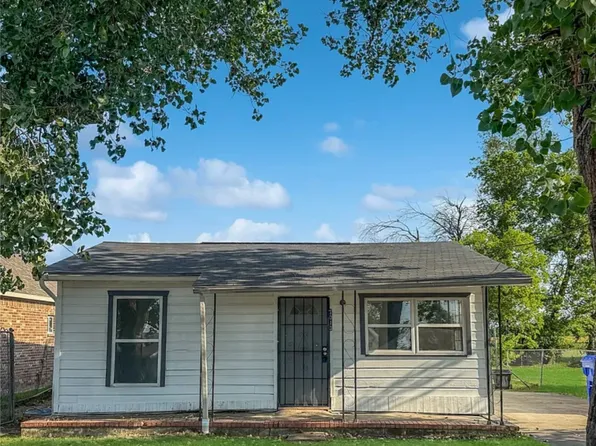 1013 Joe Bailey St, Royse City, TX 75189