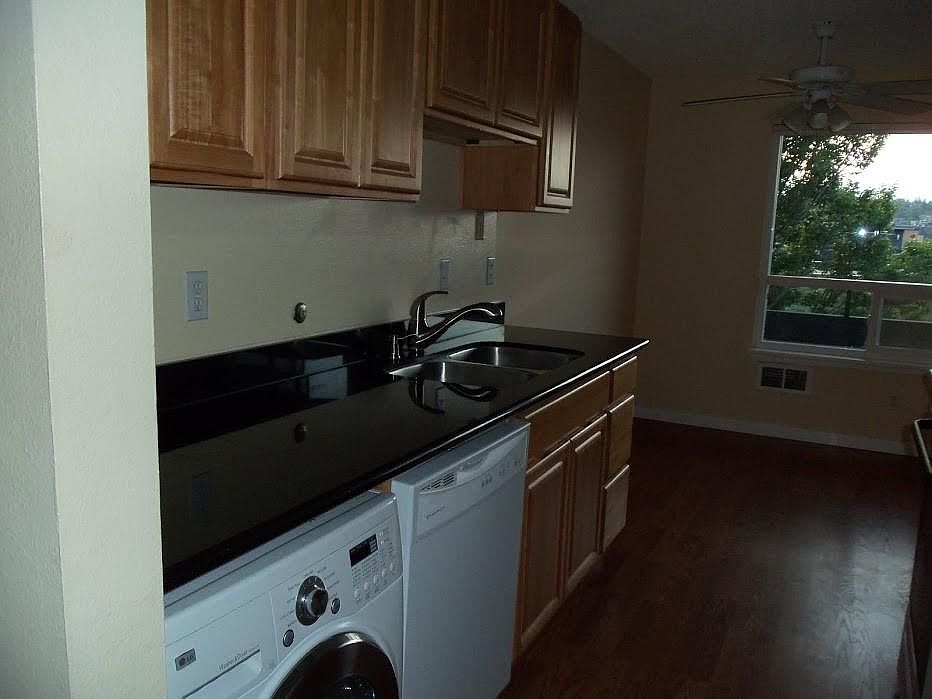 Taylor Avenue Apartments 1001 Taylor Ave N Seattle WA Zillow