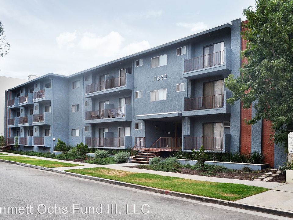 1st image of 11620 Mayfield Ave APT 313
