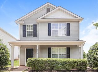 2648 Reid Park Ln, Charlotte, NC 28208