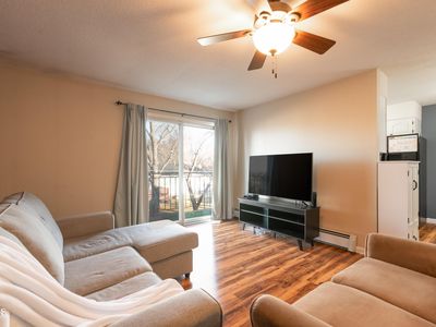 2105 N Kavaney Dr APT 1, Bismarck, ND, 58501