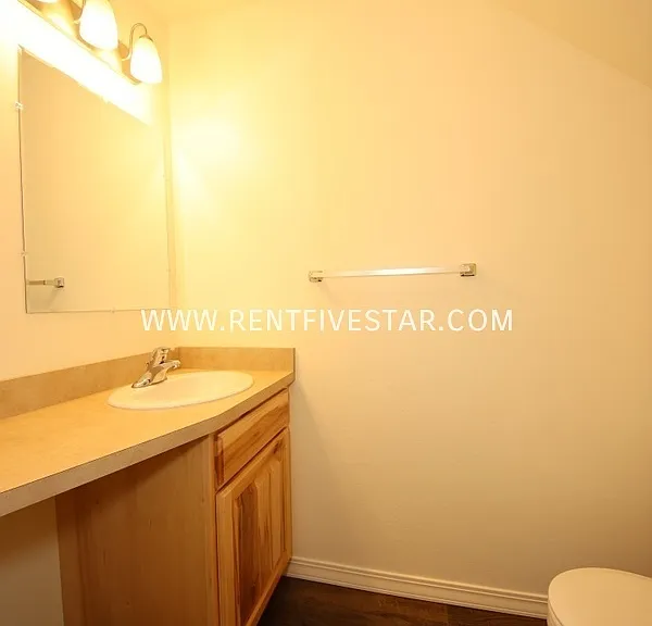 3954 Hawthorne Rd #8A — Photo 6