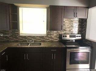 2435 Hayes St #0, Hollywood, FL 33020