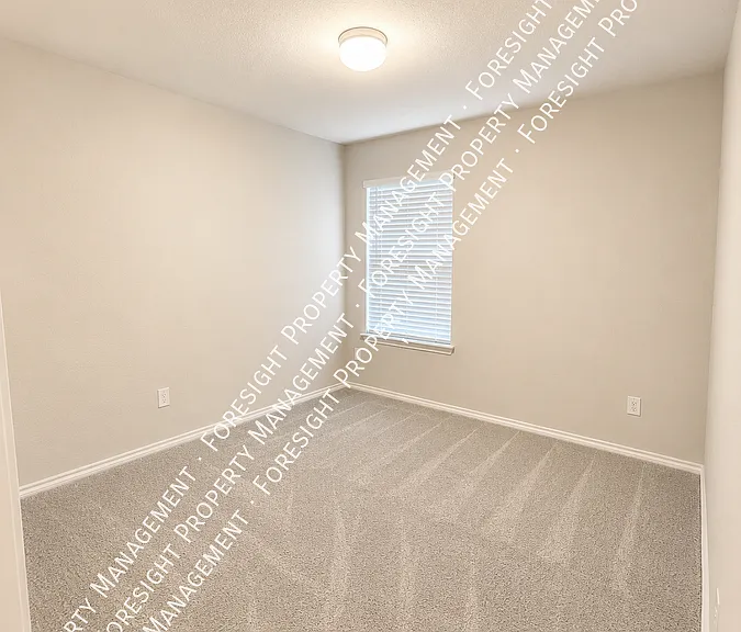 538 Concho St — Photo 6