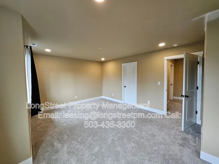 12086 SE Harold St — Photo 15