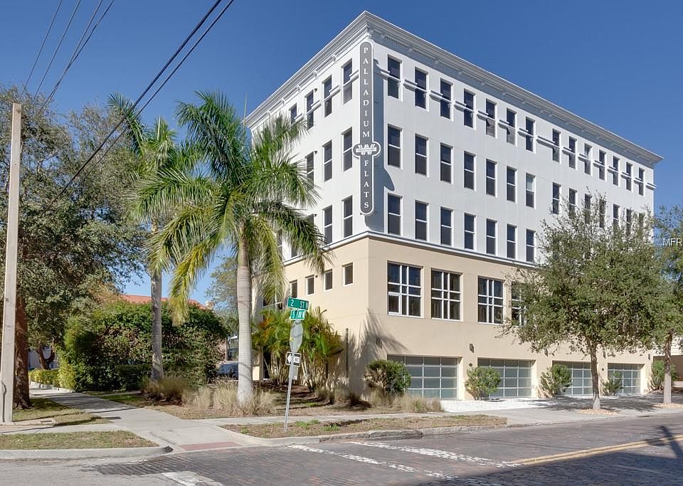 1st image of 205 5th Ave N APT 402