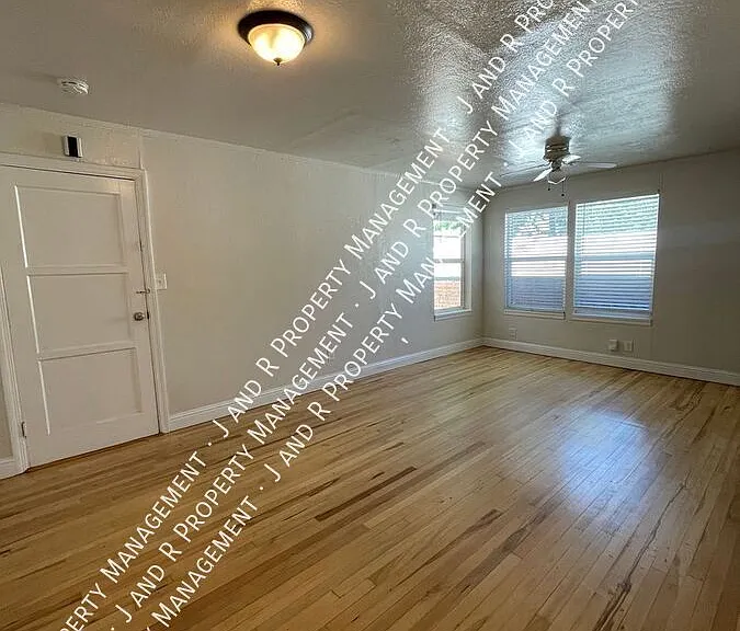 1723 I St #1 — Photo 13