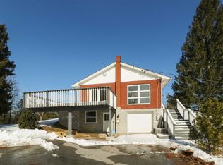 587 Van Wagner Rd, Poughkeepsie, NY 12603