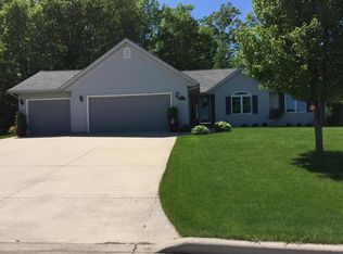 1838 Beechtree Rd, Howards Grove, WI 53083