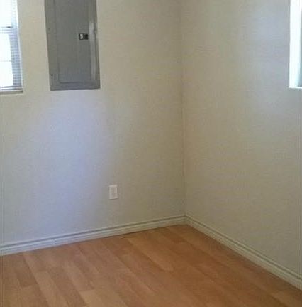 4th image of 266 James Fannin Rd