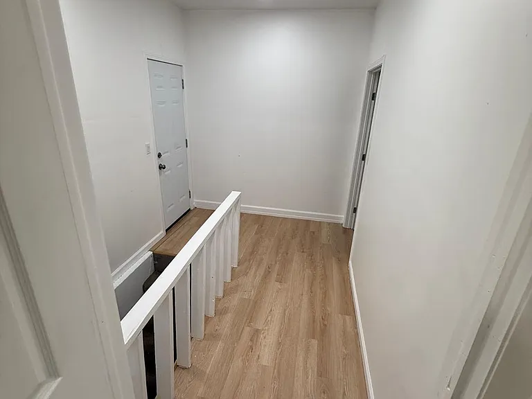 904 Ridge Dr — Photo 10