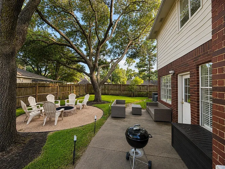 2123 Shadow Park Dr — Photo 13