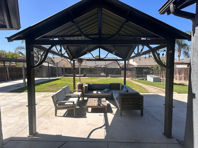 1519 W Castoro Way — Photo 21