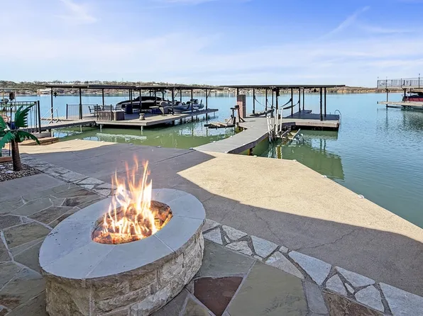 6505 Christa Ct, Granbury, TX 76049