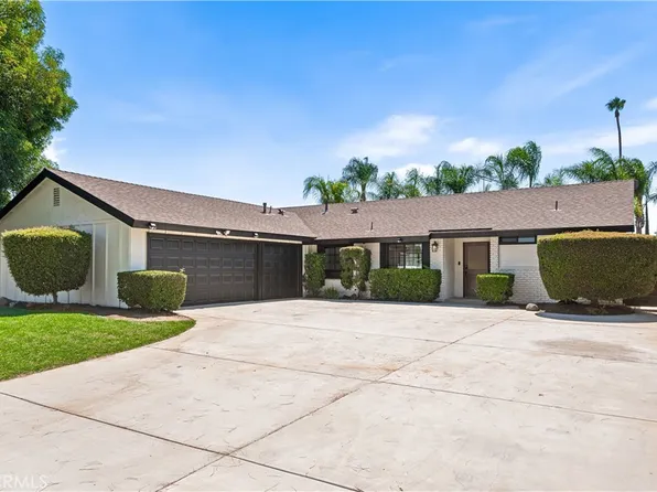 1043 Meadowview Ct, Corona, CA 92878