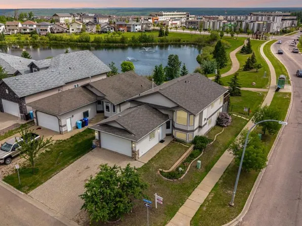 100 NE Philpott Bay, Wood Buffalo, AB T9K 2T8
