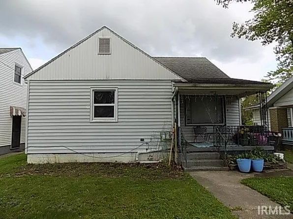 1822 Johnson St, South Bend, IN 46628