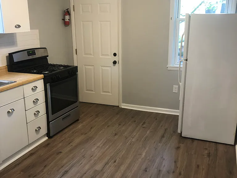 108 Washington Ave #1 — Photo 6