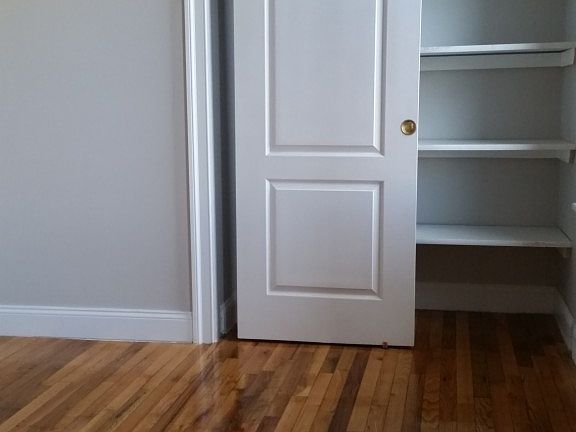 2nd image of 251 E 29th St APT 3F