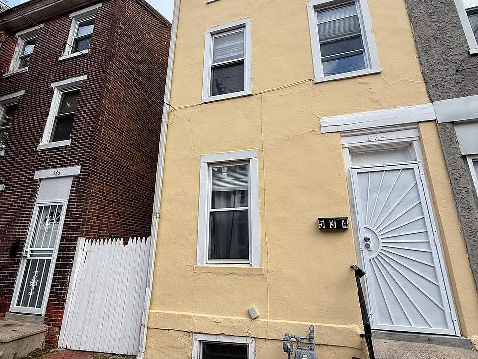 534 Green St