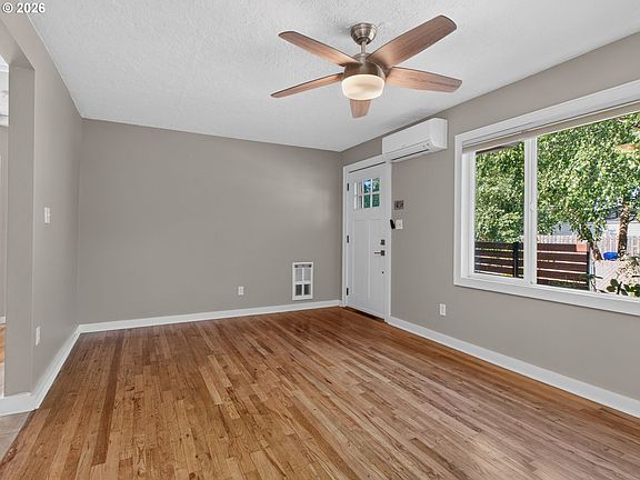 3rd image of 7444 SE 84th Ave
