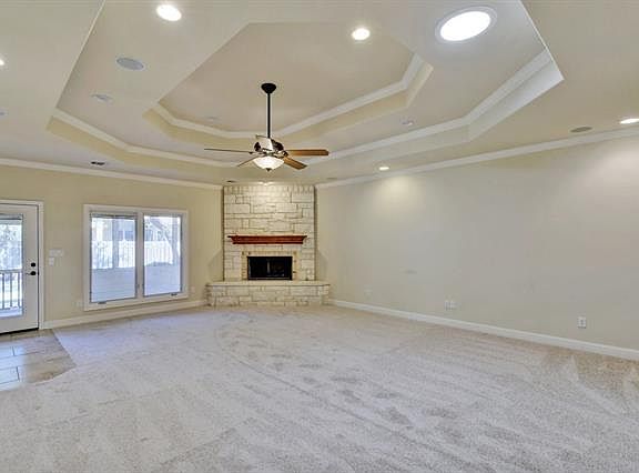 5th image of 1003 Cedar Park Dr