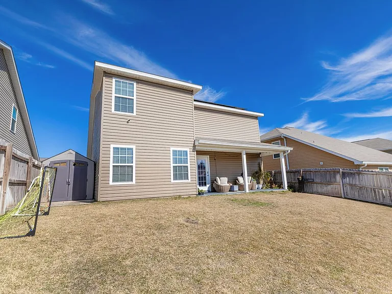 503 Eisenhower Dr — Photo 34