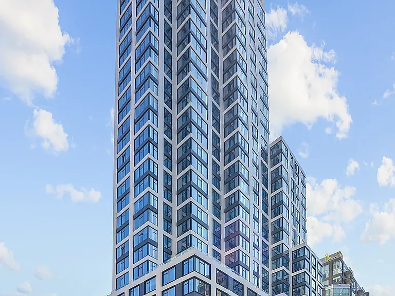 509 3rd Ave #9D — Photo 7
