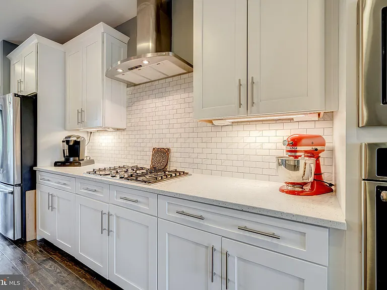 1521 Ribbon Limestone Ter SE — Photo 12