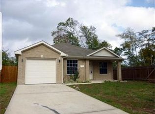 1719 Longview St, Conroe, TX 77301