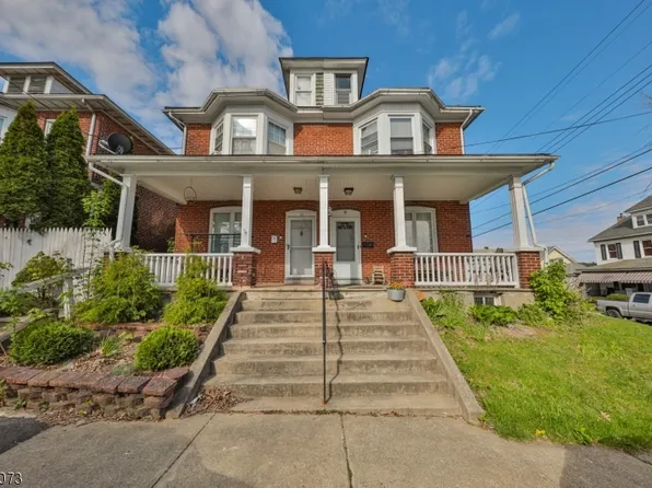 18 Raymond St, Phillipsburg Town, NJ 08865