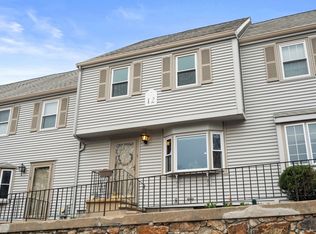 12 Oak Ridge Dr UNIT 3, Maynard, MA 01754
