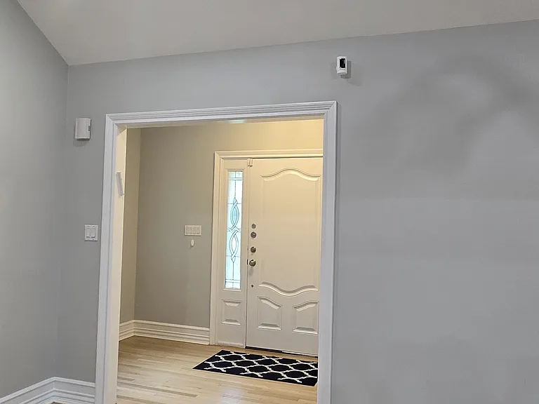 13 Victory Rd — Photo 3