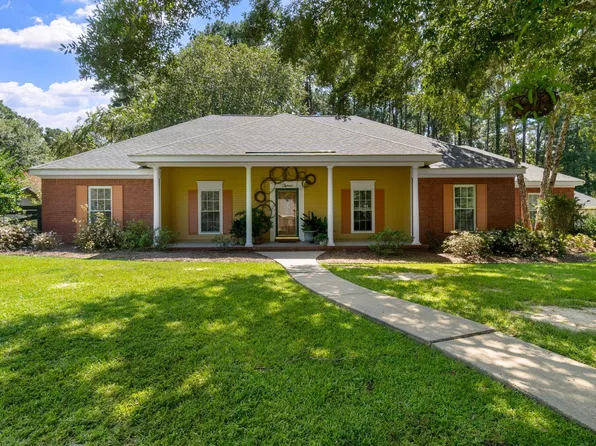 13 William Oaks Dr, Hattiesburg, MS 39402