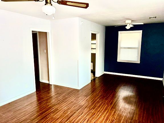 3rd image of 3047 Acorn Road