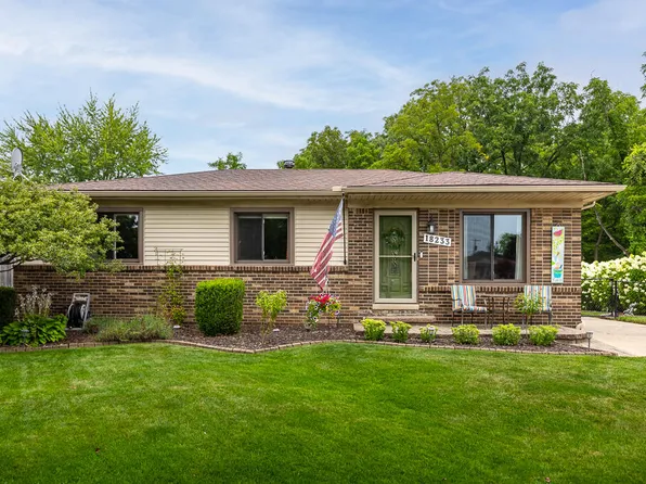 18233 Matthew Dr, Clinton Township, MI 48035