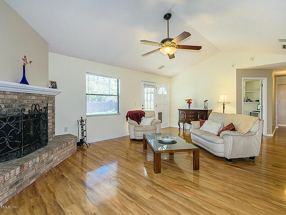4th image of 14368 Crystal Cove Dr S