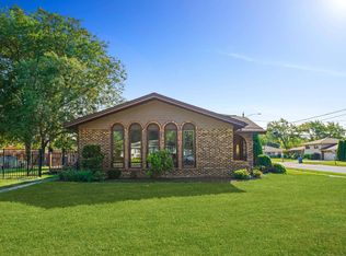8853 Melvina Ave, Oak Lawn, IL