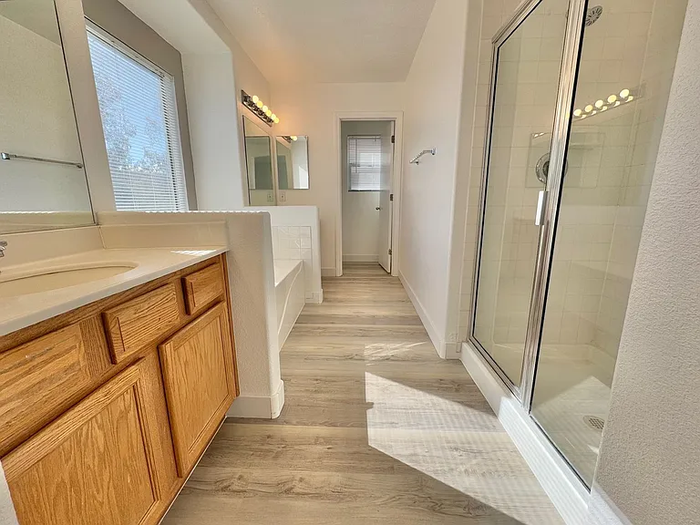9511 Spring Blush Ave — Photo 25