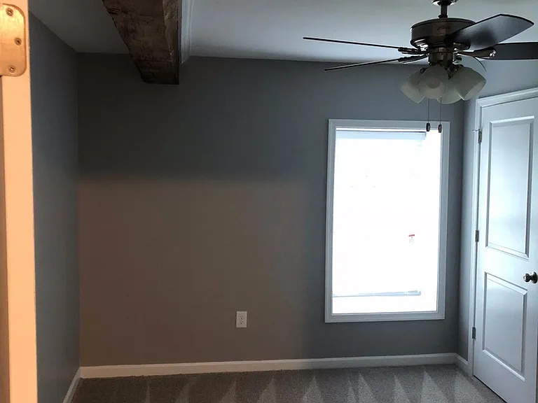 931 Broad St — Photo 21