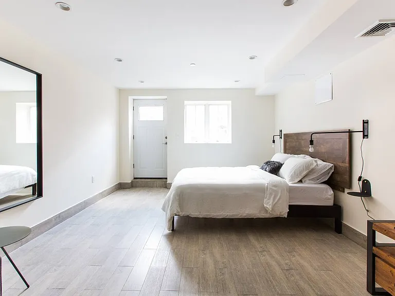 49 Irving Pl #1 — Photo 6