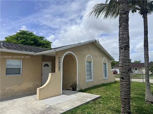 26468 SW 123rd Pl Photo 1